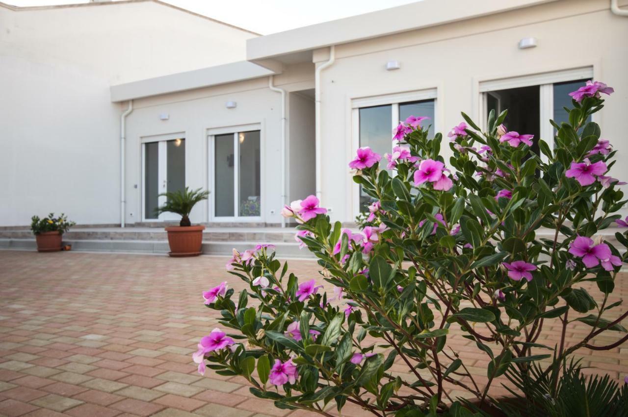 Bed and Breakfast Edone Maruggio Exterior foto